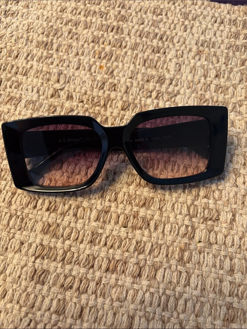 Women's Black Sunglasses with Gradient Lenses